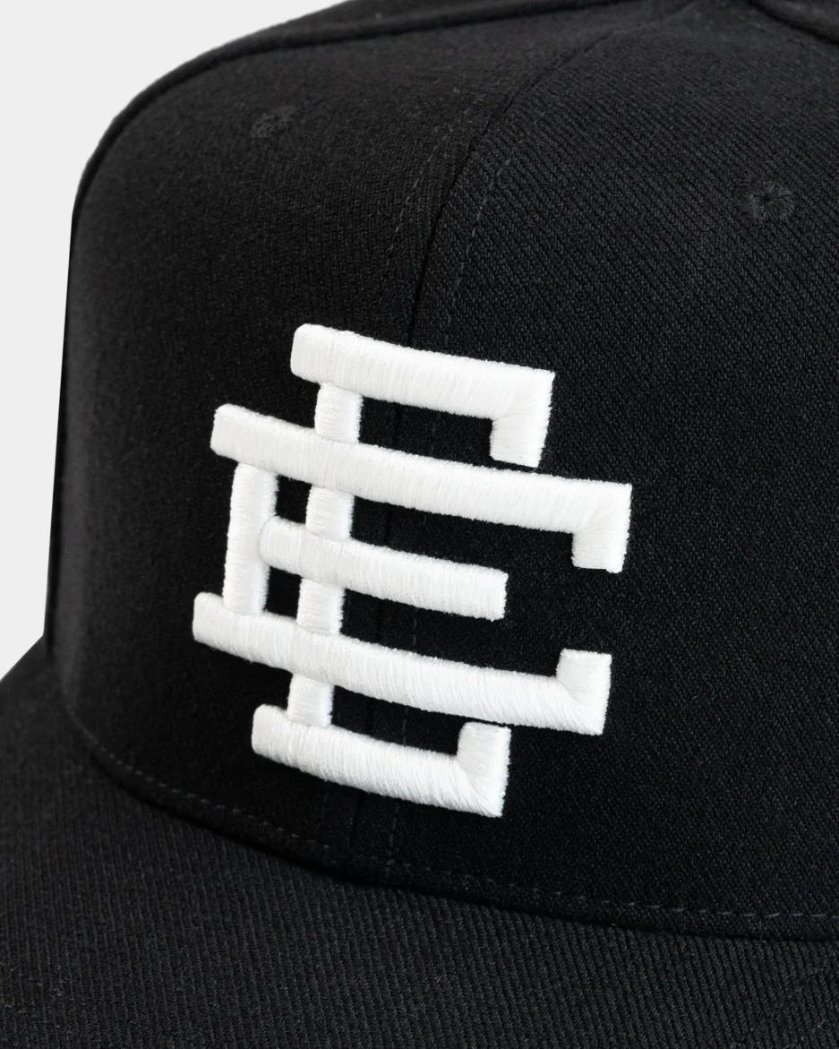 EE Hat Black White